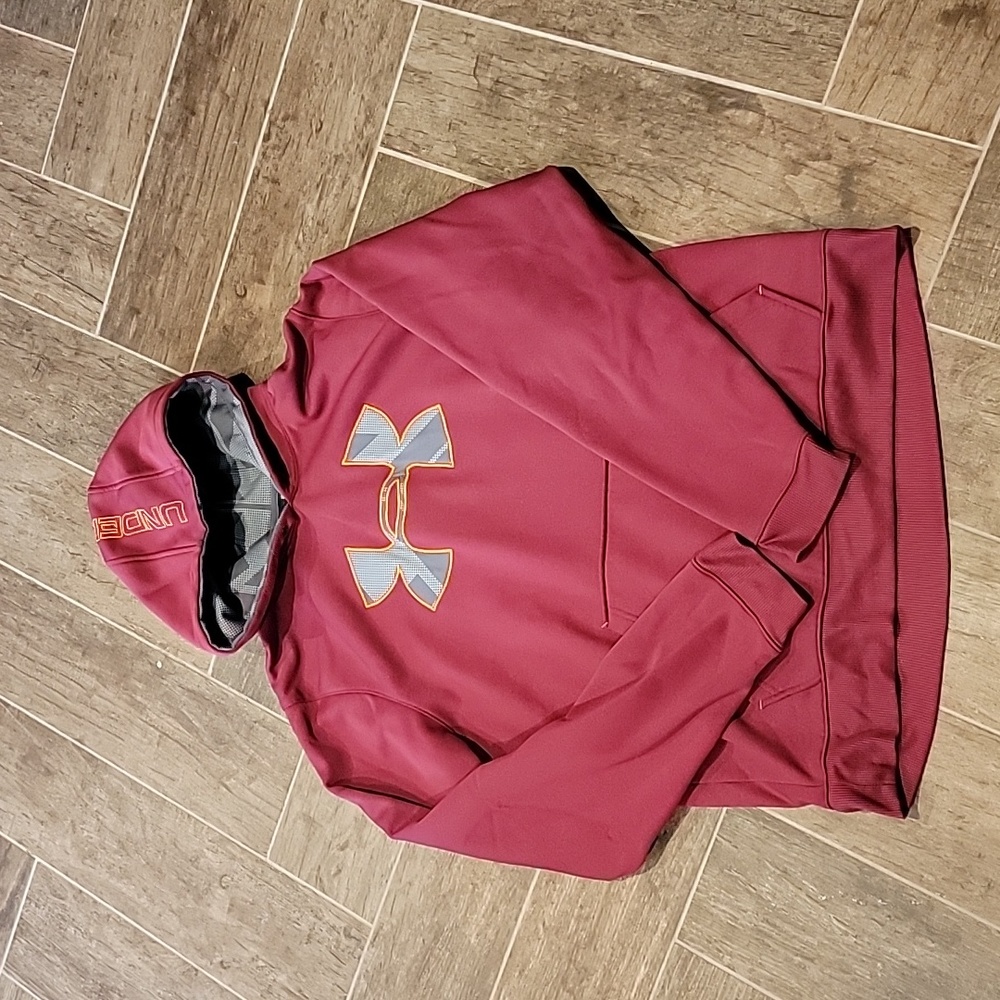 Men's Under Armour hoodie Large